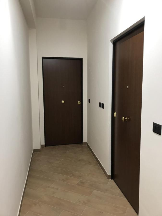 Riva Reno 4 Rooms Bologna Bagian luar foto