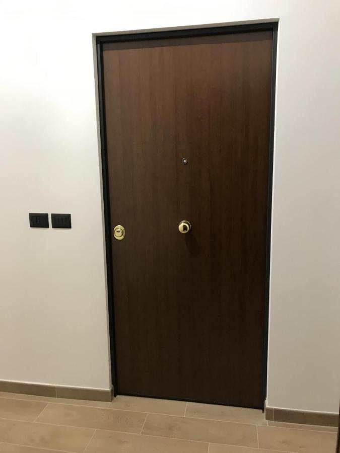 Riva Reno 4 Rooms Bologna Bagian luar foto