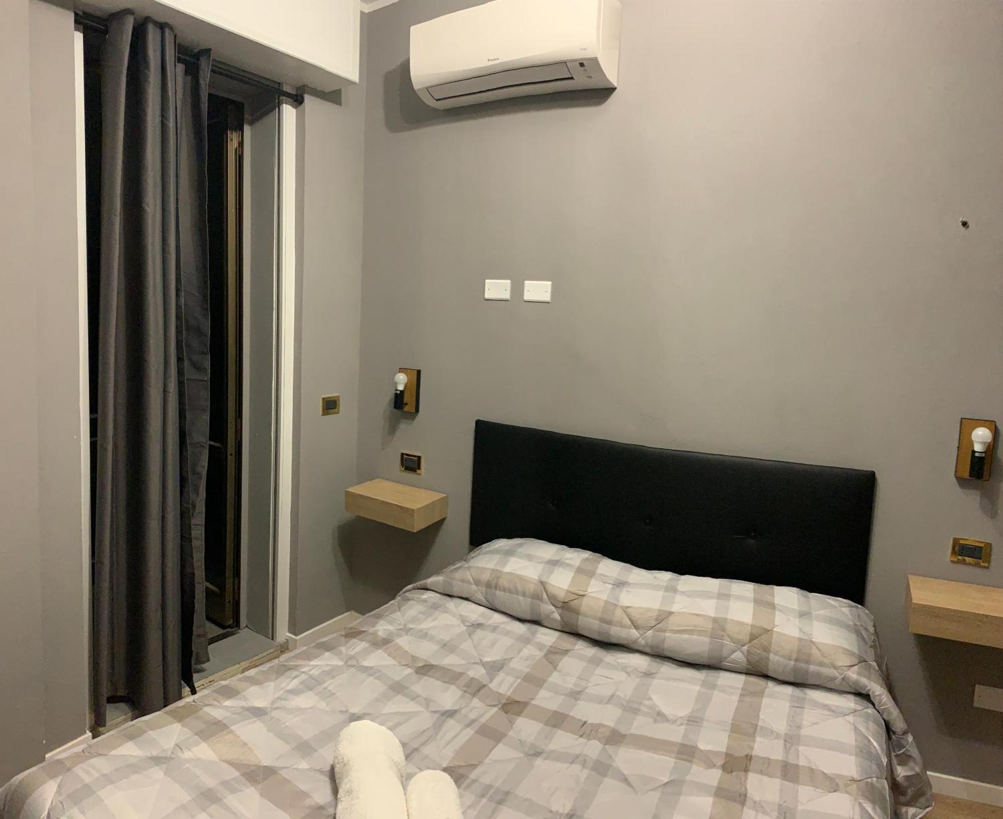 Riva Reno 4 Rooms Bologna Bagian luar foto